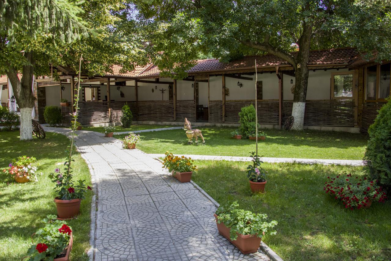 Spa Hotel Ivelia Dubnitsa Екстер'єр фото