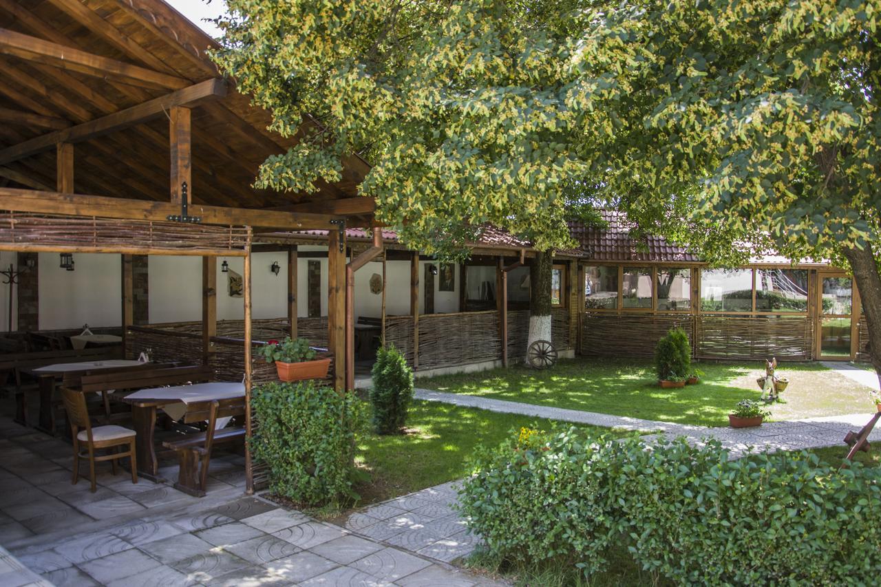 Spa Hotel Ivelia Dubnitsa Екстер'єр фото